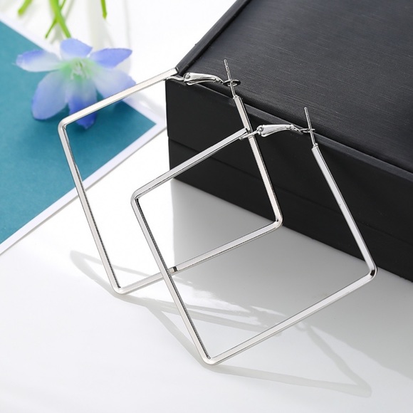 Jewelry - Silver Rhombus Clasp Back Hoop Earrings